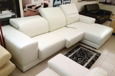 Canape disponible Lara